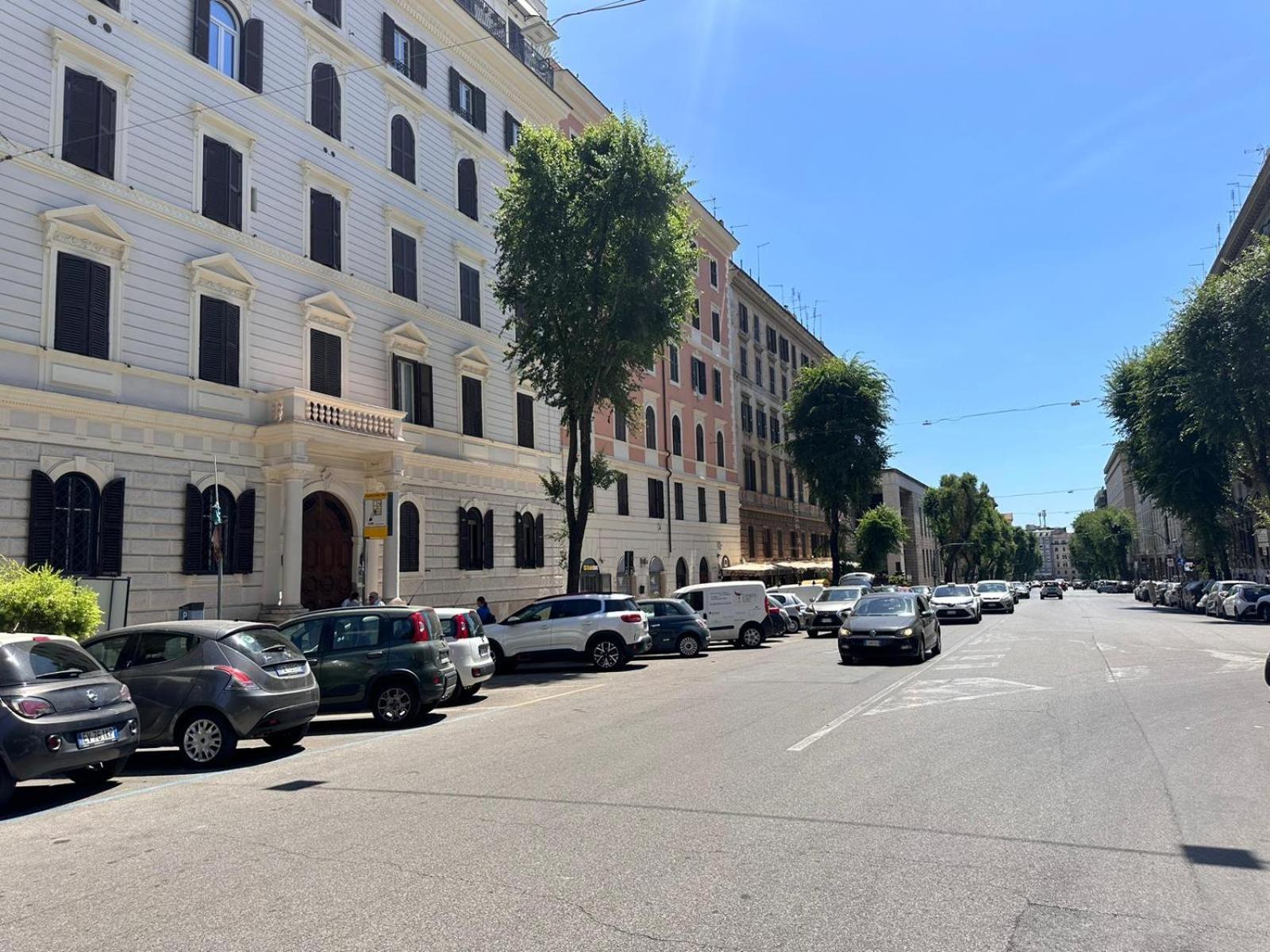 Colosseo Manzoni Termini 101 Apartment Rom